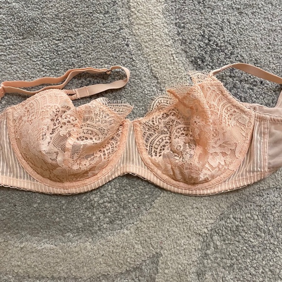 Victoria secret lined push up bra 34DD - Picture 6 of 6